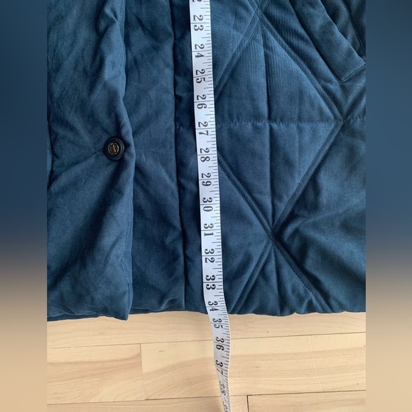 VINTAGE - Oversized Jacket with Quilted Design - Picture 9 of 12